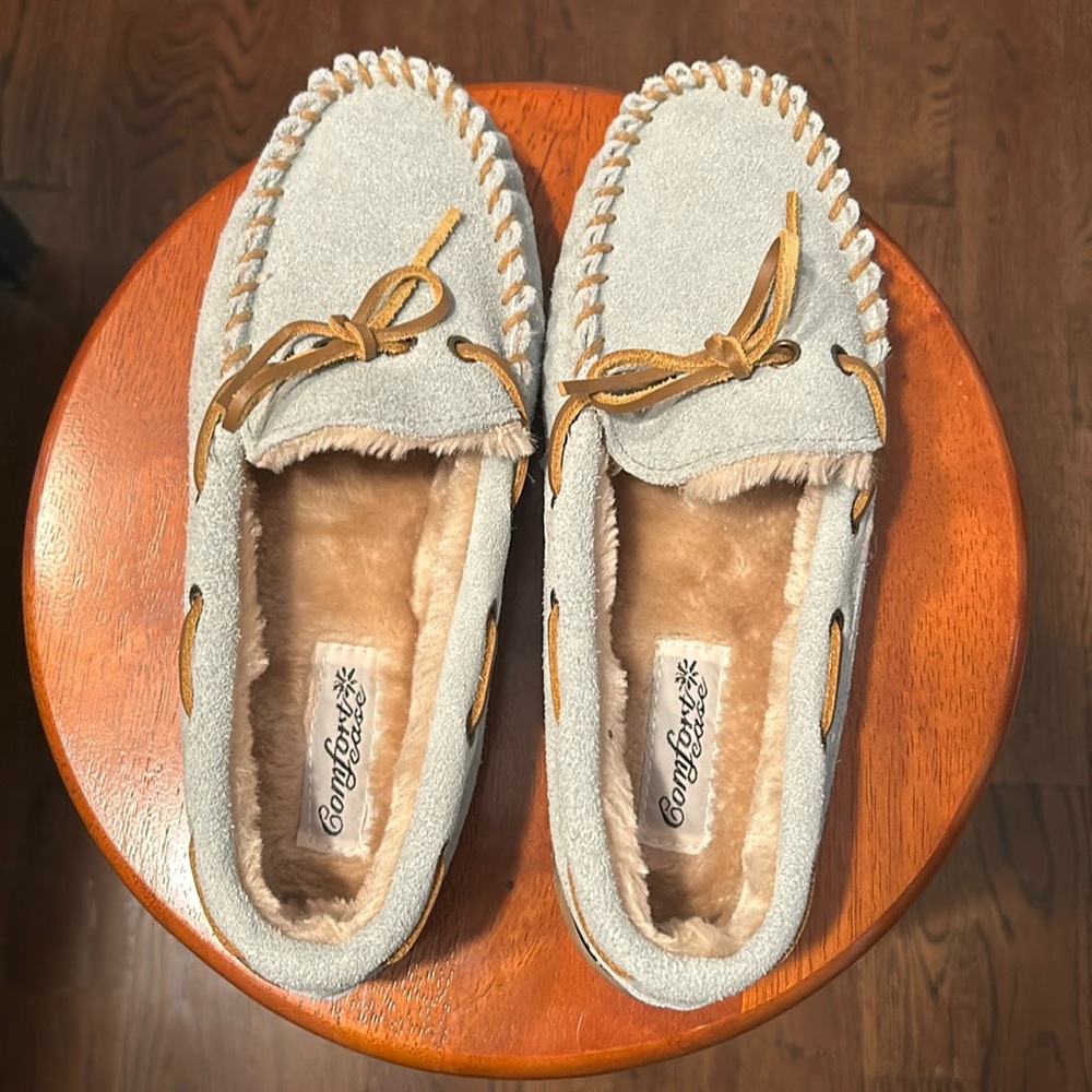 Baby blue suede slippers!
